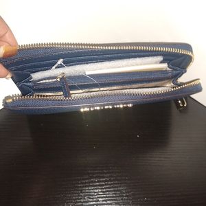 Michael Kors small purse
